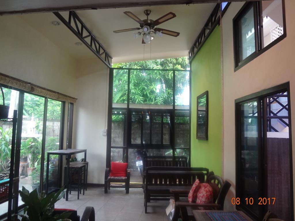 Sarabu Guest House Chiang Mai Bagian luar foto