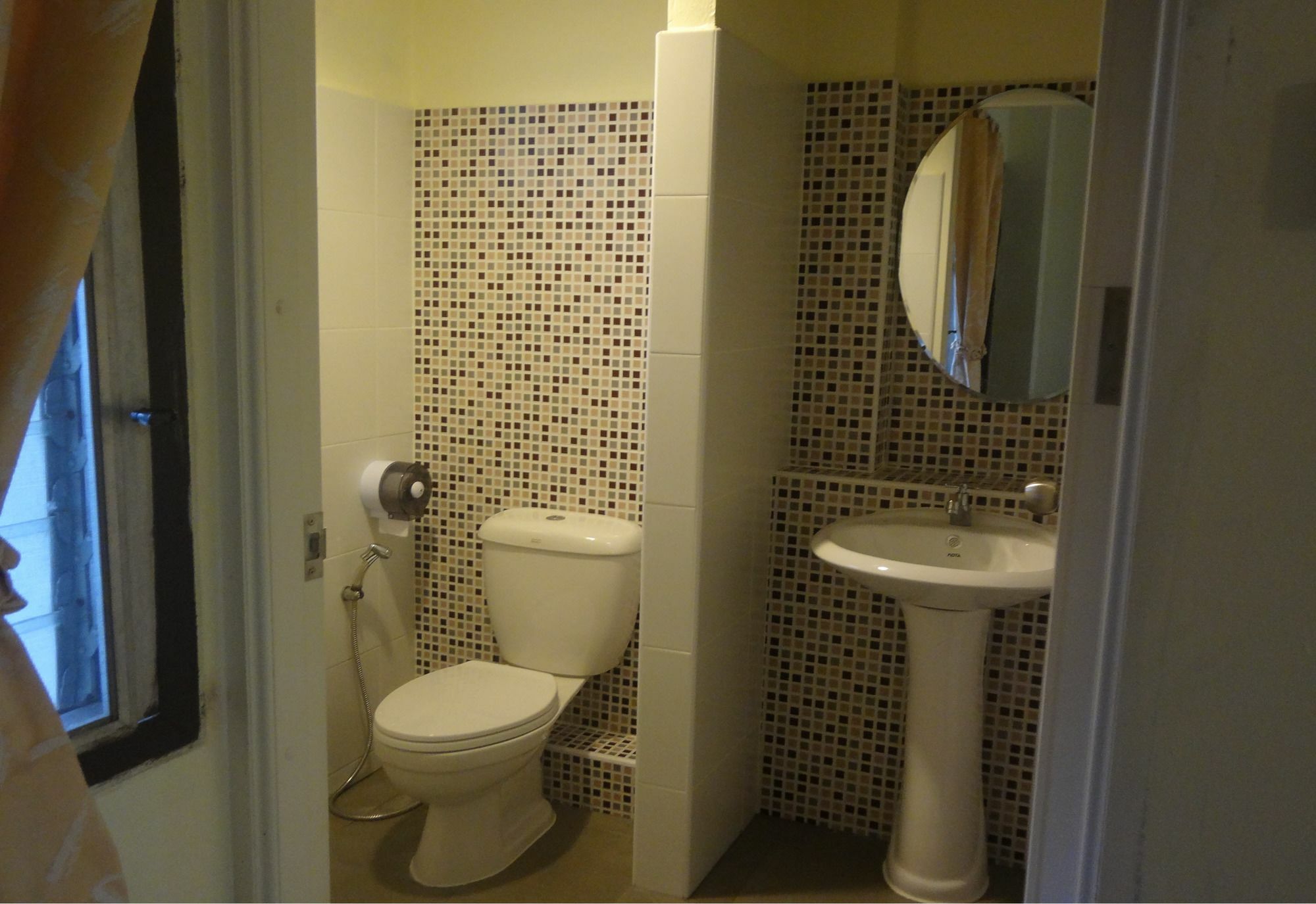 Sarabu Guest House Chiang Mai Bagian luar foto