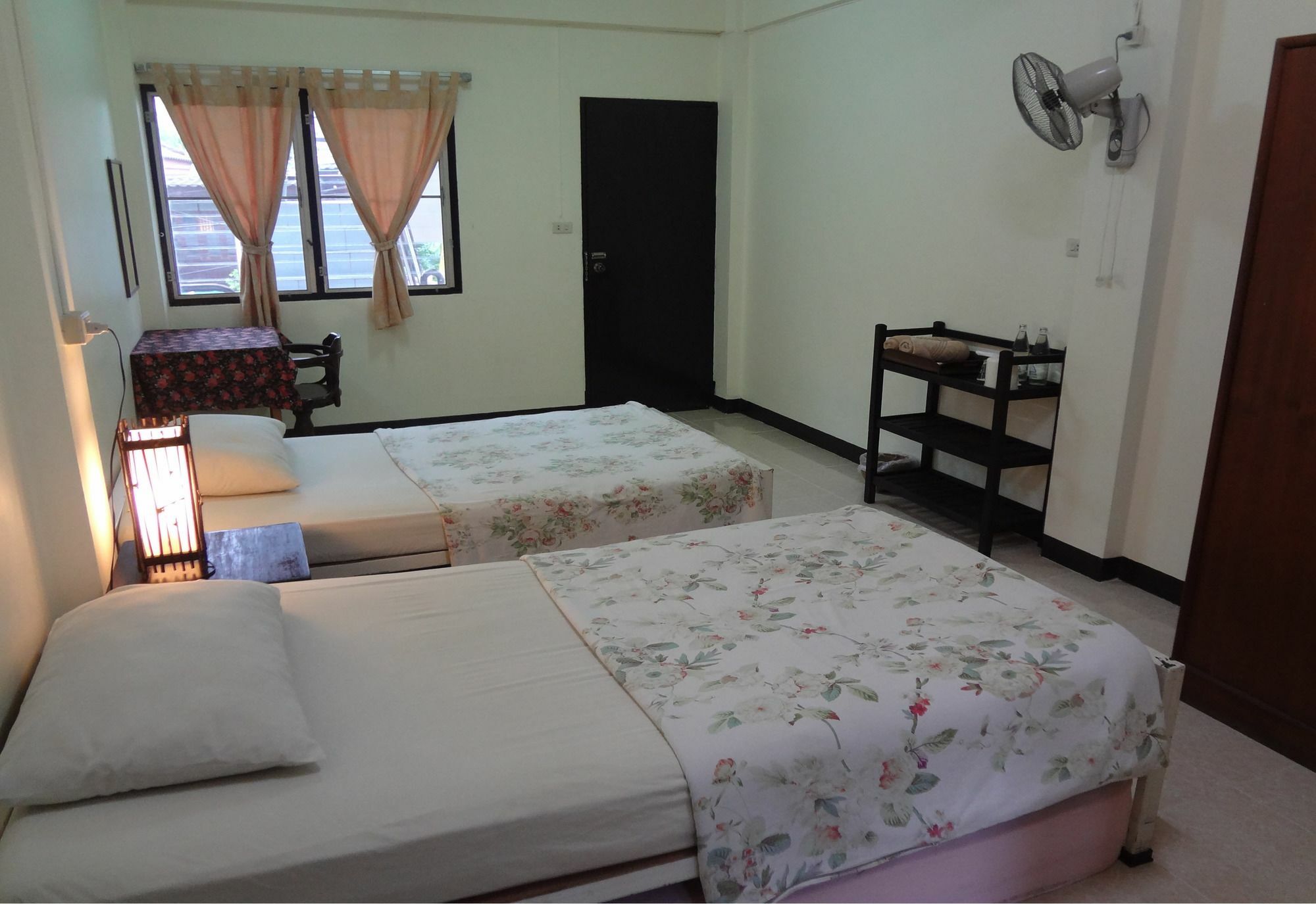 Sarabu Guest House Chiang Mai Bagian luar foto