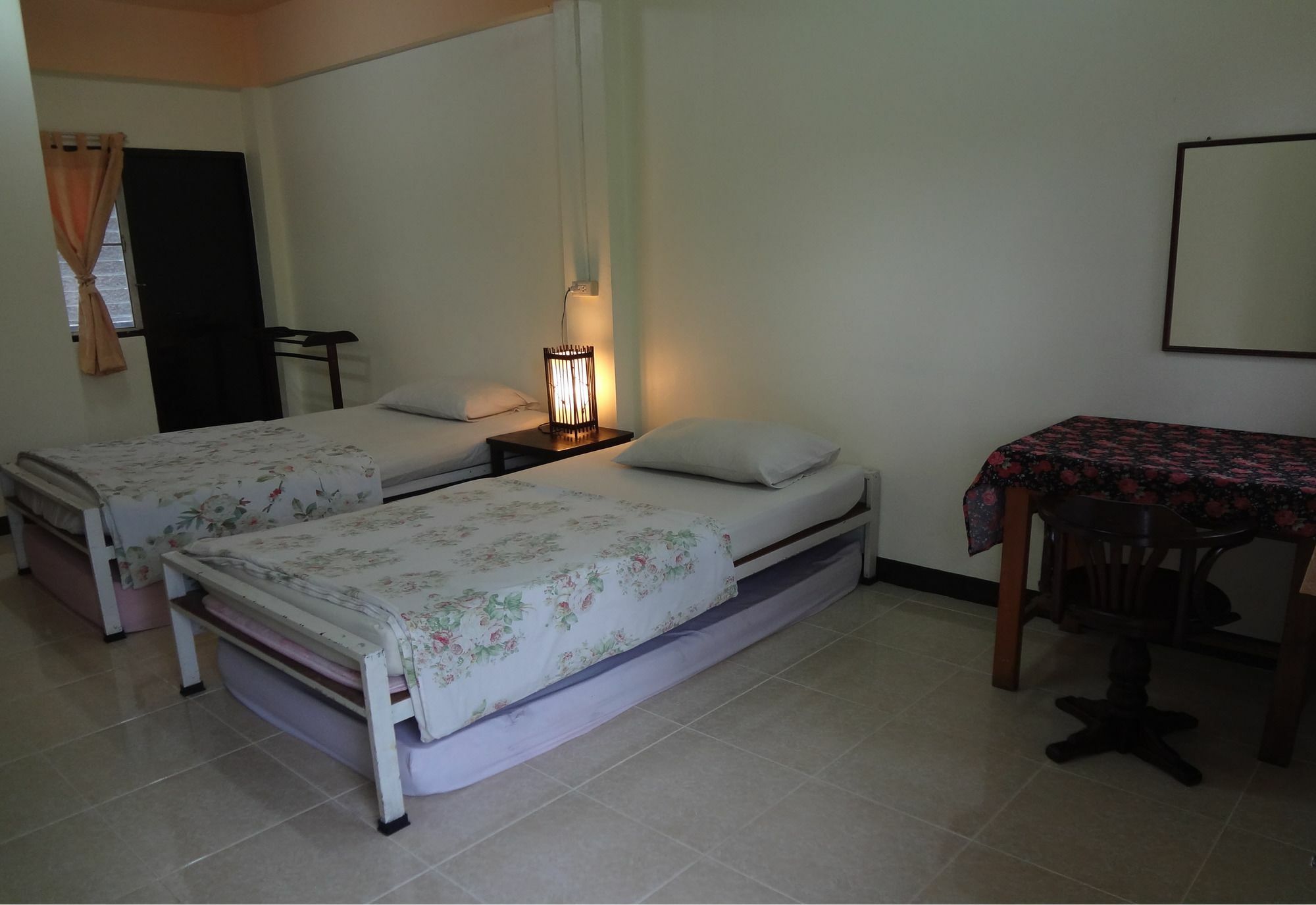 Sarabu Guest House Chiang Mai Bagian luar foto