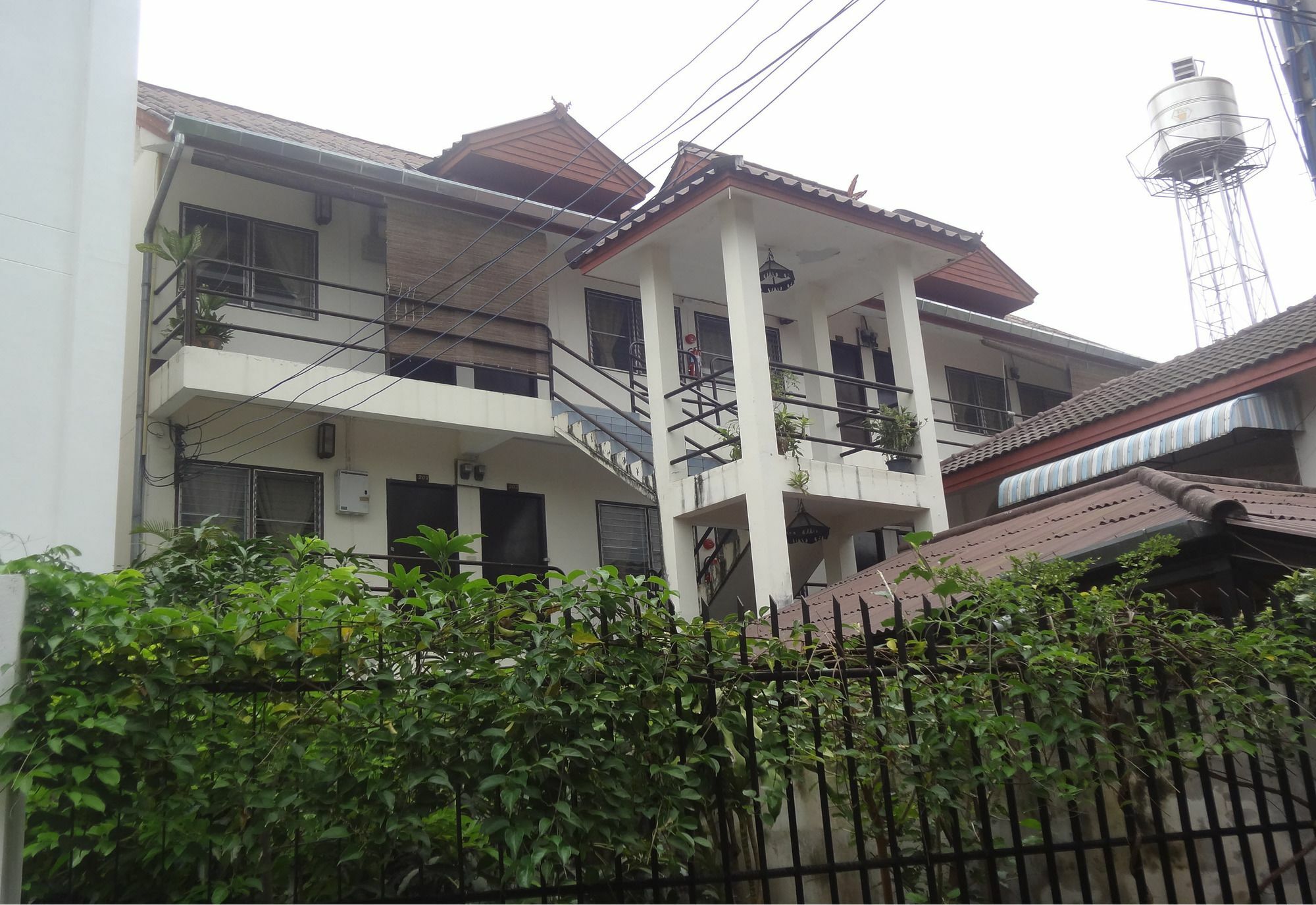 Sarabu Guest House Chiang Mai Bagian luar foto